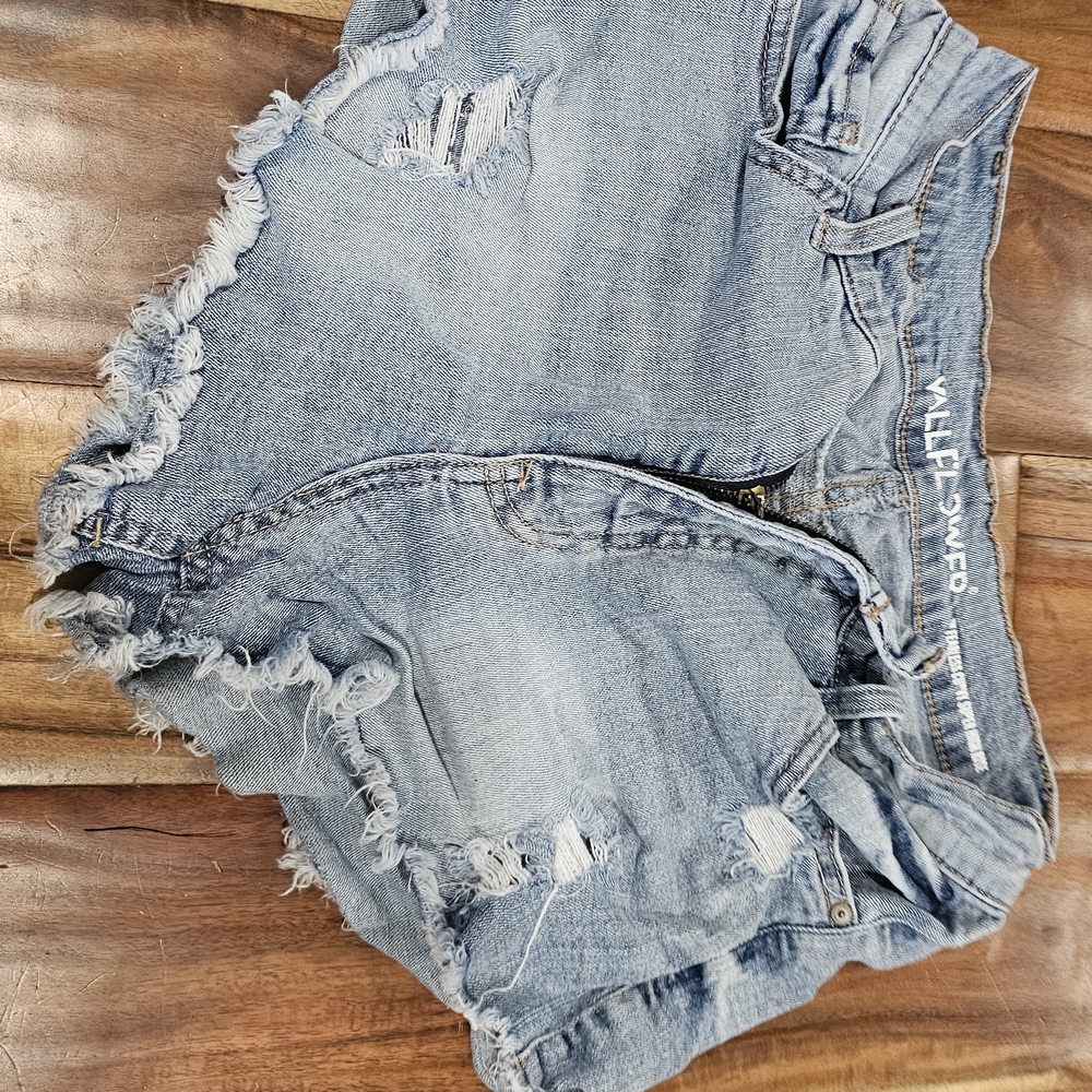 Women's Wildflower Distressed Denim Shorts - Blue